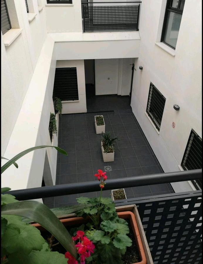 Stylish Apartment In The Heart Of Malaga With Pool Экстерьер фото